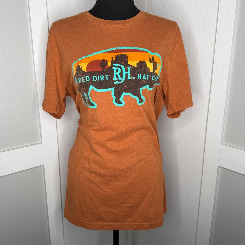 Red Dirt Hat Co T-Shirt Womens Large Orange Buffalo Graphic Short Sleeve Stretch